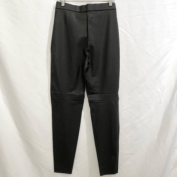 Vero Moda leather look leggings in black - Picture 5 of 8